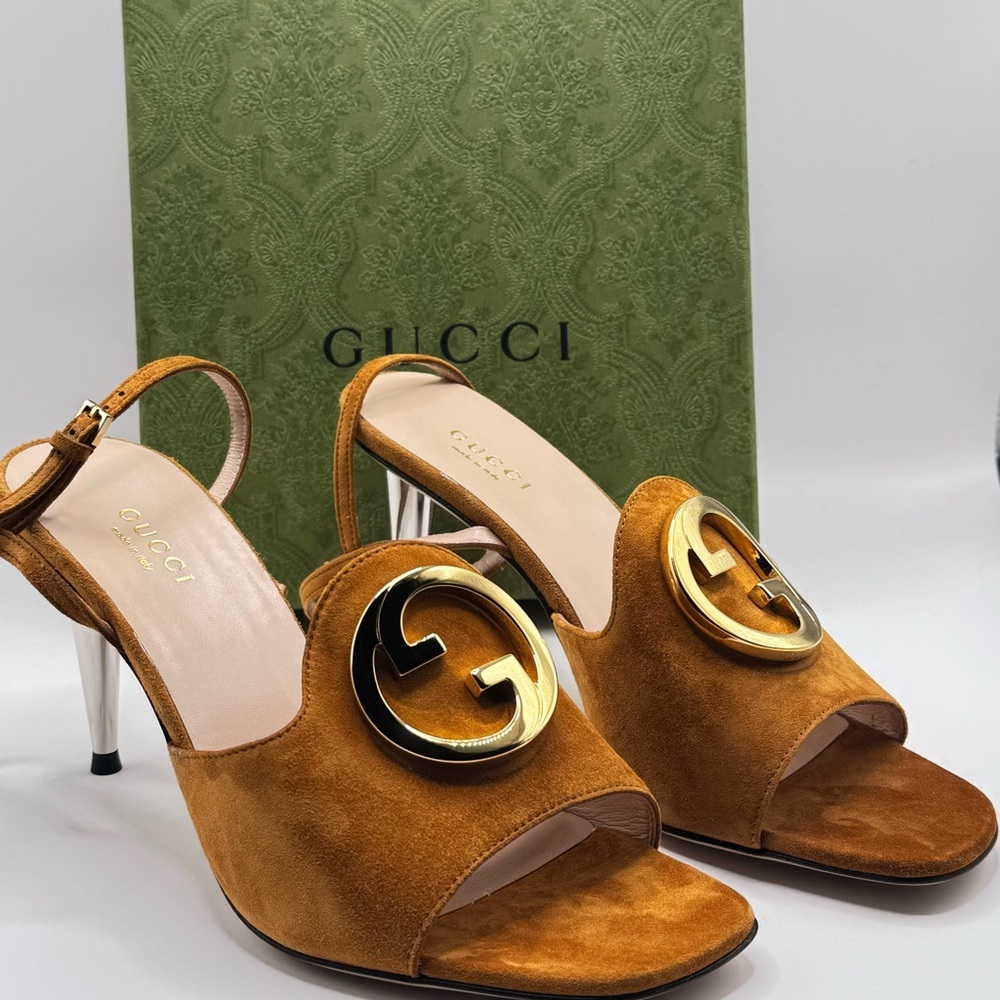 GUCCI
Blondie Slingback Sandals
37EU - Picture 7 of 16